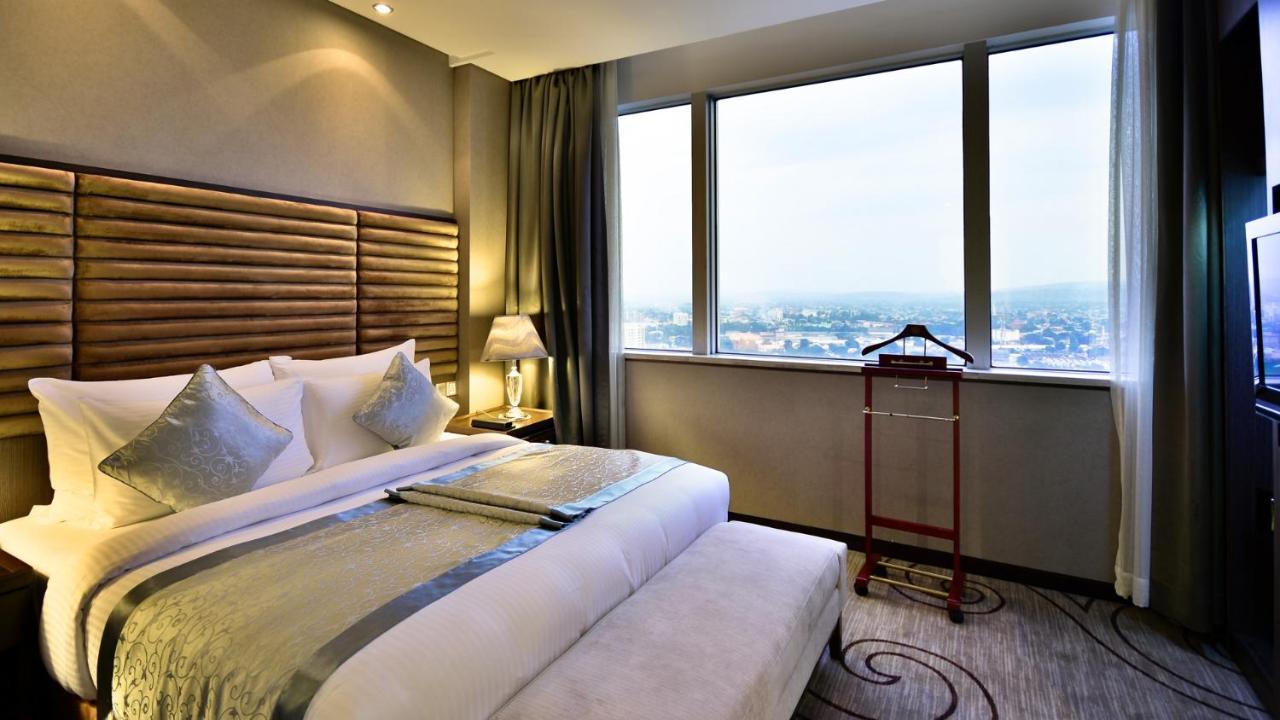 Fleuve Congo Hotel By Blazon Hotels Kinshasa Buitenkant foto