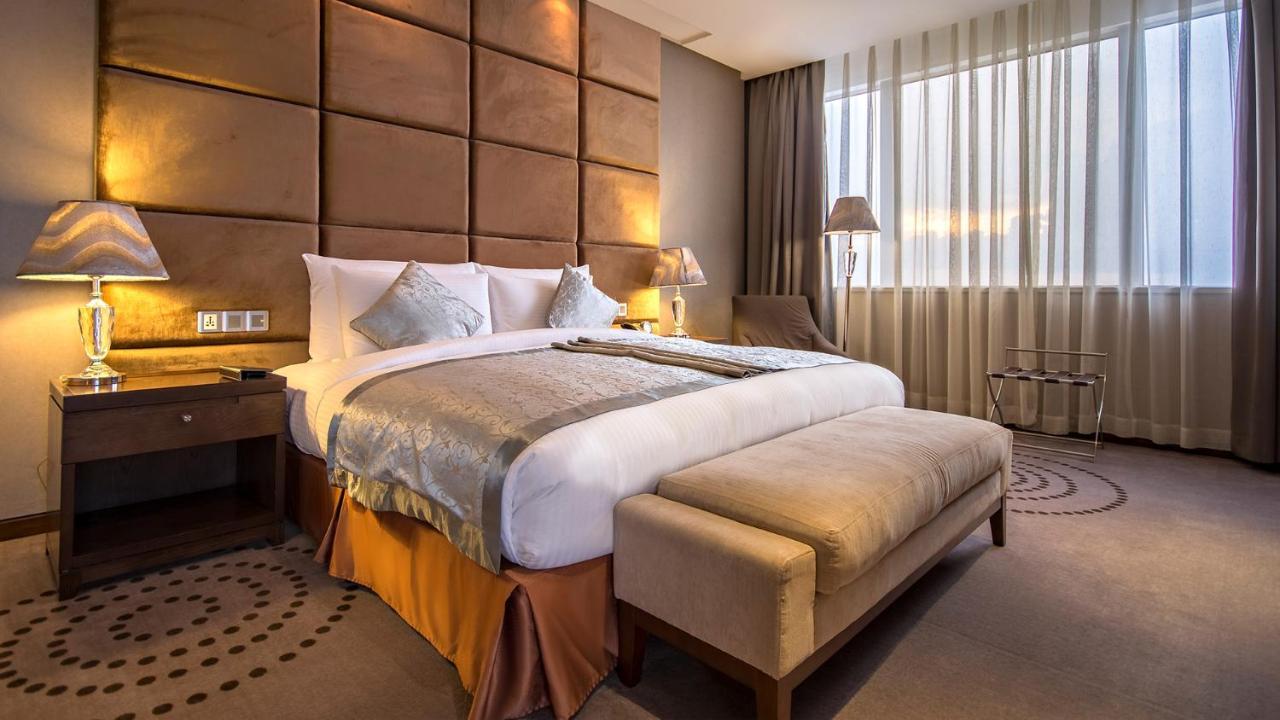 Fleuve Congo Hotel By Blazon Hotels Kinshasa Buitenkant foto