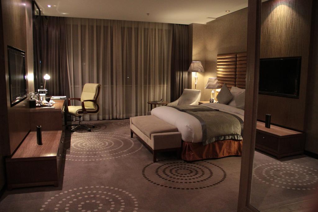 Fleuve Congo Hotel By Blazon Hotels Kinshasa Buitenkant foto